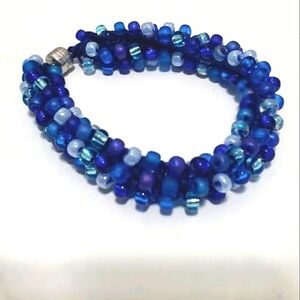 Clustered Colbat Blue Sand Bead Bracelet 🌴